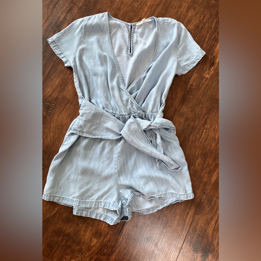 Love stitch size small romper